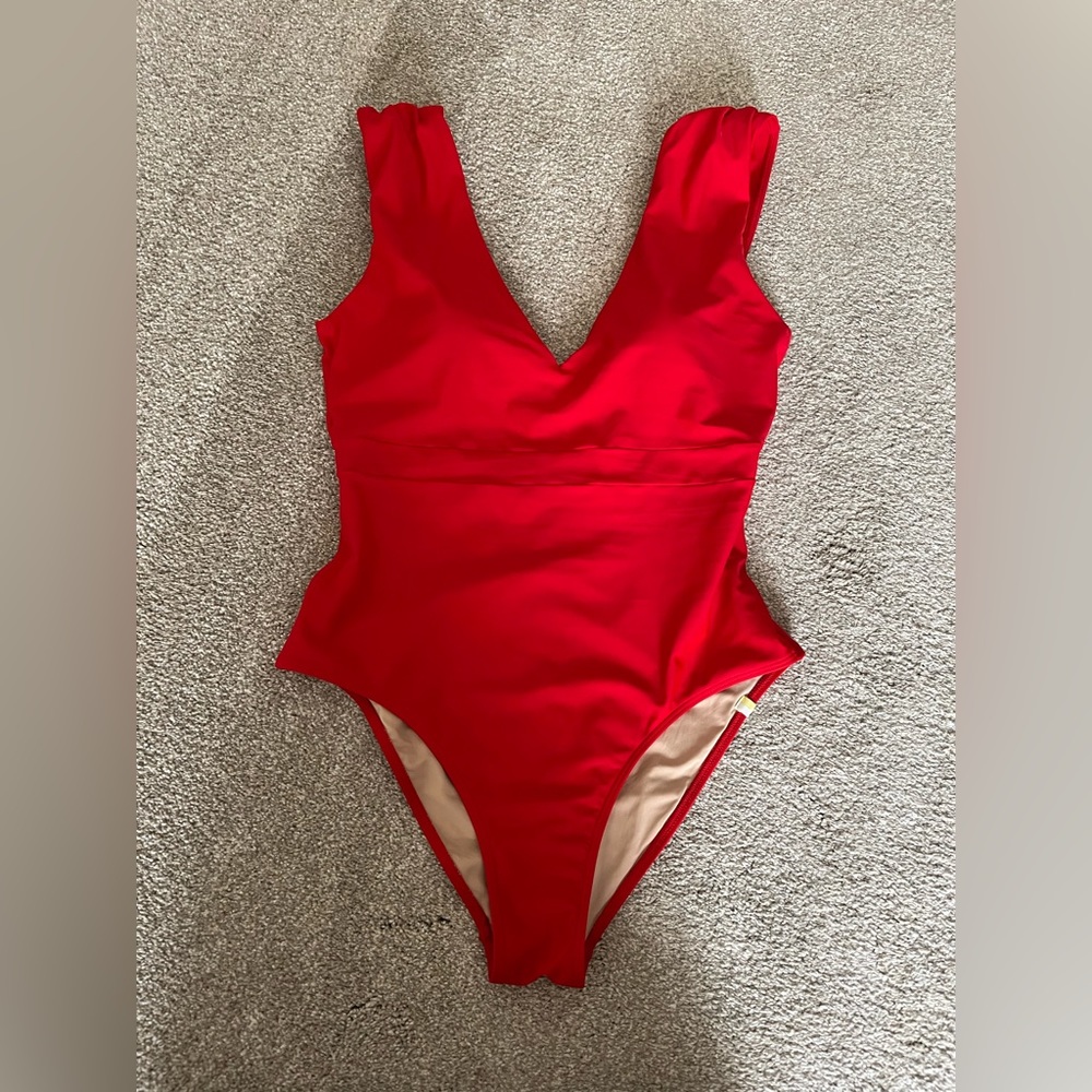 NWOT Ruched backflip Summersalt one piece